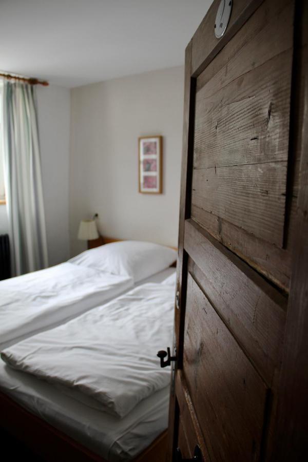 Schildwirtschaft Zum Rothen Ochsen Hotel Laupheim Kültér fotó