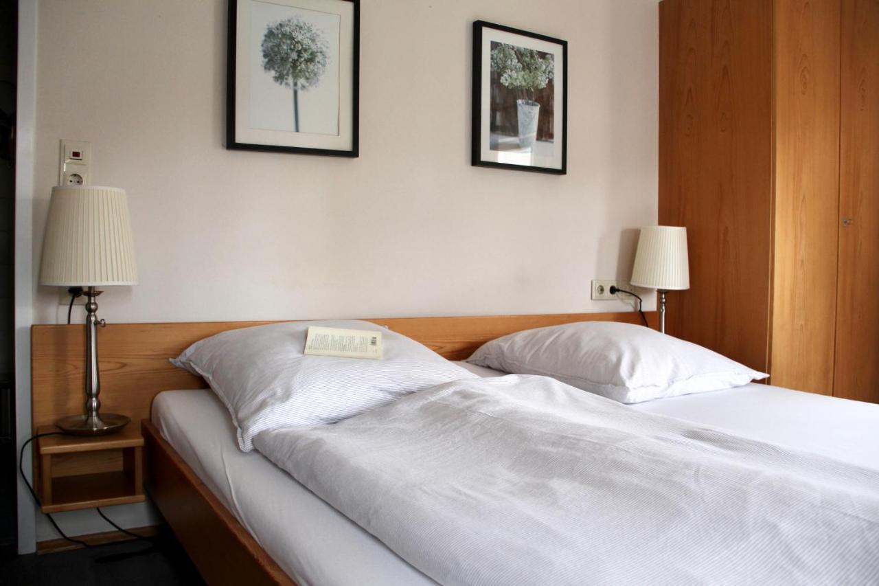 Schildwirtschaft Zum Rothen Ochsen Hotel Laupheim Kültér fotó