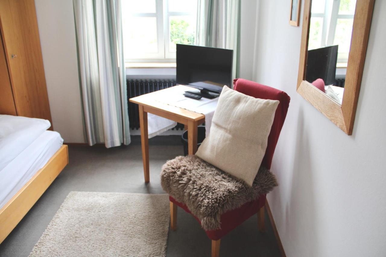 Schildwirtschaft Zum Rothen Ochsen Hotel Laupheim Kültér fotó